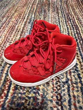 Jordan Kids Red High-Top Sneakers
